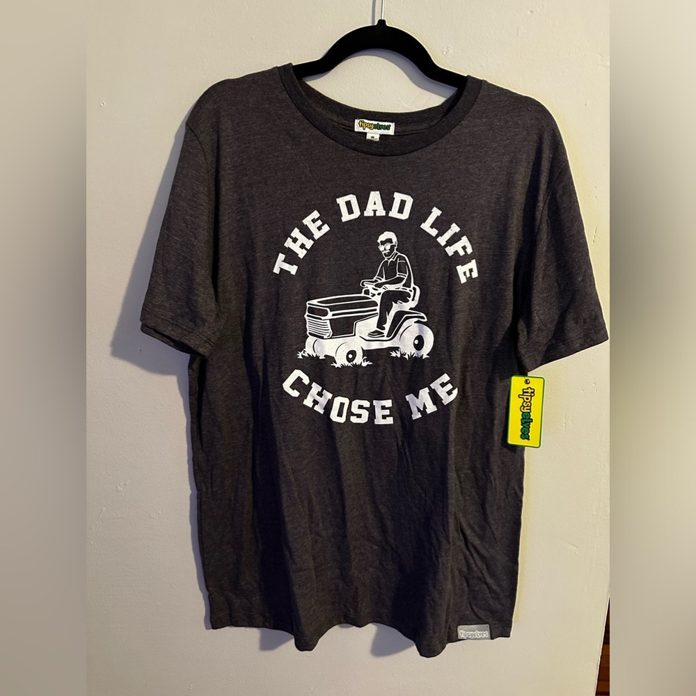 Tipsy Elves Dad life Shirt Size Large NWT